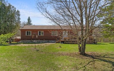 For Sale – 1057 Base Line Rd., Coboconk, ON. – $695,000